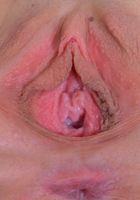 Alison grabs her pink pussy and spreads, Alison De Vore (ali114) ATK Premium: Alison De Vore (Alison grabs her pink pussy and spreads)