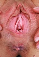 Amber Summer Gapes her Pussy, Amber Summer (amb070) ATK Petites: Amber Summer (Amber Summer Gapes her Pussy)