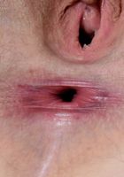 Apricot Pitts in amateur, Apricot Pitts (apr024) ATK Natural & Hairy: Apricot Pitts (Apricot Pitts in amateur)
