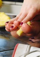 Candy in footfetish, Candy (can006) ATK Archives: Candy (Candy in footfetish)