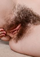 Hairy Annabelle spreads her bush, Annabelle Lee (cri007) ATK Petites: Annabelle Lee (Hairy Annabelle spreads her bush)