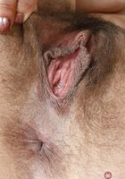 Delta Hauser plays with her hairy armpits, Delta Hauser (del038) ATK Natural & Hairy: Delta Hauser (Delta Hauser plays with her hairy armpits)