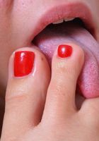 Hayden flashes her feet and sweet pink meat, Hayden Hennessy (hay009) ATK Galleria: Hayden Hennessy (Hayden flashes her feet and sweet pink meat)