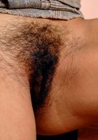 Holly in exotic and hairy, Holly (hol025) ATK Natural & Hairy: Holly (Holly in exotic and hairy)