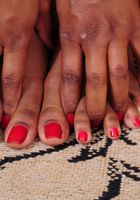 Black model Kari shows off her feet, Kari (kar096) ATK Exotics: Kari (Black model Kari shows off her feet)