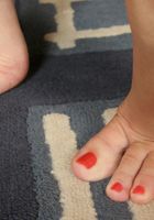 Linda in footfetish, Linda (lin029) ATK Galleria: Linda (Linda in footfetish)