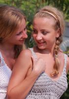 Lory and Lilian are beautiful angels., Lory (lor034) ATK Archives: Lory (Lory and Lilian are beautiful angels.)