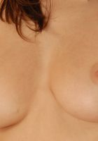She spreads her pussy, Monalee (mon089) ATK Archives: Monalee (She spreads her pussy)