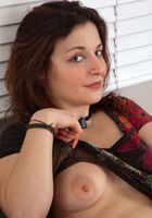Hairy Natalia shows off her bush, Natalia (nat129) ATK Petites: Natalia (Hairy Natalia shows off her bush)