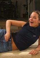 Sexy amateur Simone teases and spreads her pussy, Simone (sim005) ATK Archives: Simone (Sexy amateur Simone teases and spreads her pussy)
