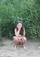 Naughty amateur Sonya takes a pee on the beach, Sonya (son028) ATK Galleria: Sonya (Naughty amateur Sonya takes a pee on the beach)