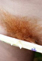 Hairy MILF Zia spreads outside, Zia (zia002) ATK Petites: Zia (Hairy MILF Zia spreads outside)